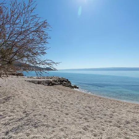 Luxury Karla ベッド・アンド・ブレックファスト